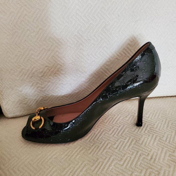 Gucci Black Patent Leather Guccisima Peep Toe Pumps Size 37 1/2 - Picture 4 of 7